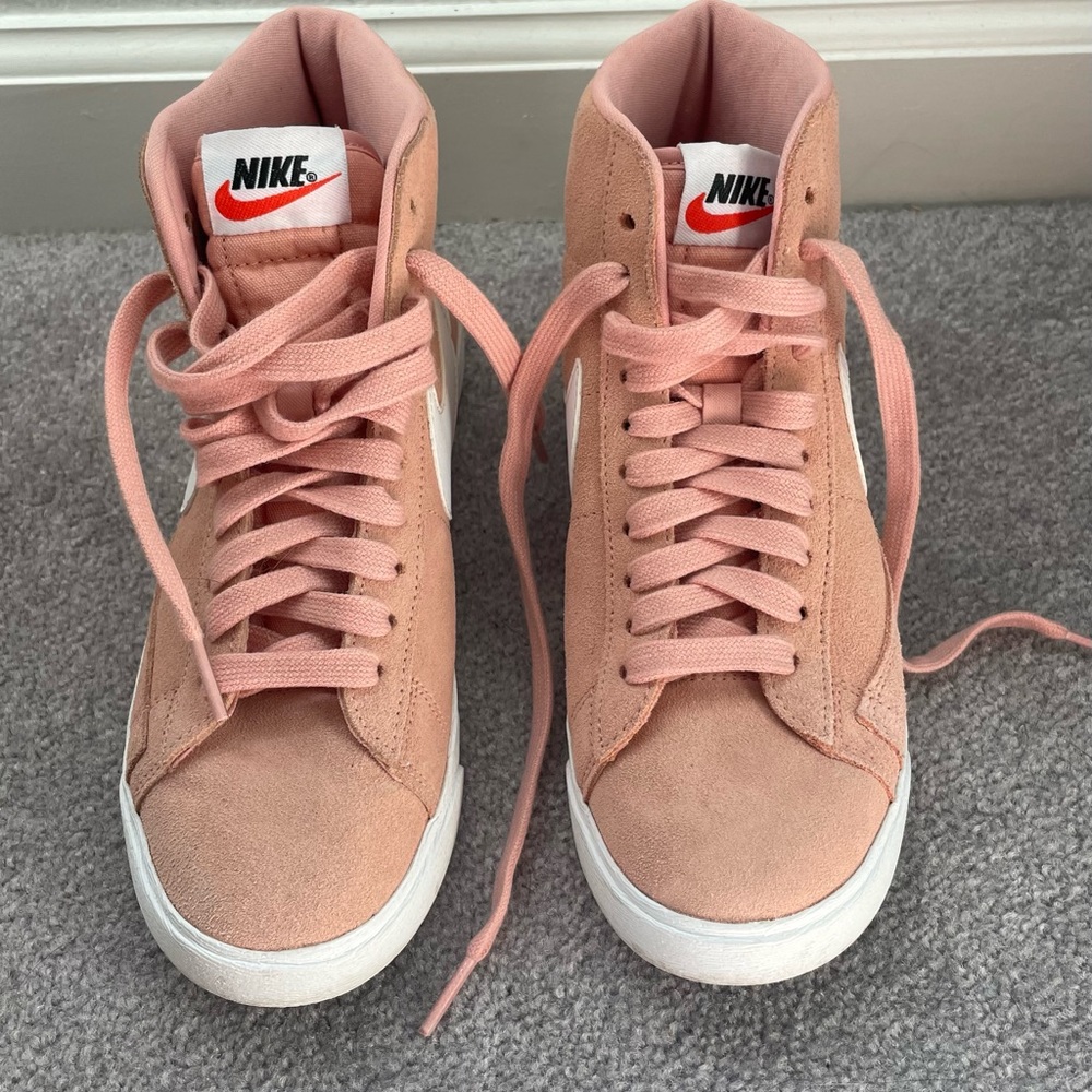 Nike Blazer Mid Vintage Suede ‘Coral Stardust’ SZ 6